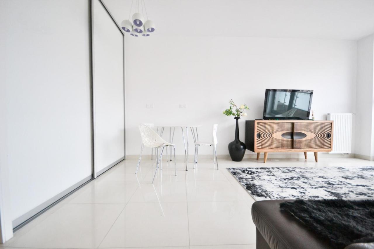 ポズナンApartament Kazimierza Wielkiego 5アパートメント エクステリア 写真